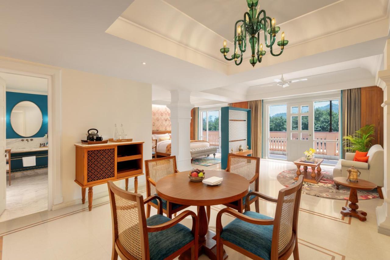 ホテル Pilibhit House, Haridwar - Ihcl Seleqtions エクステリア 写真