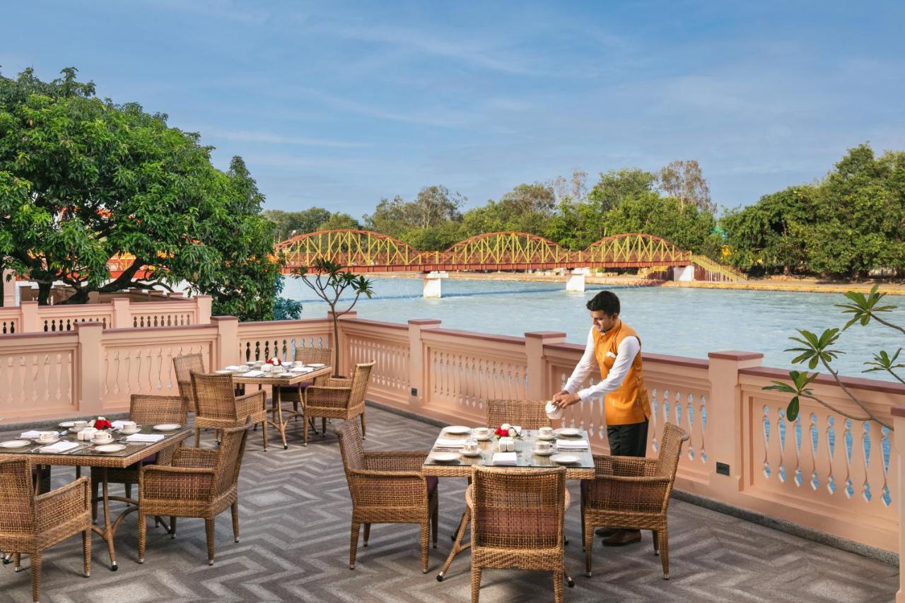 ホテル Pilibhit House, Haridwar - Ihcl Seleqtions エクステリア 写真