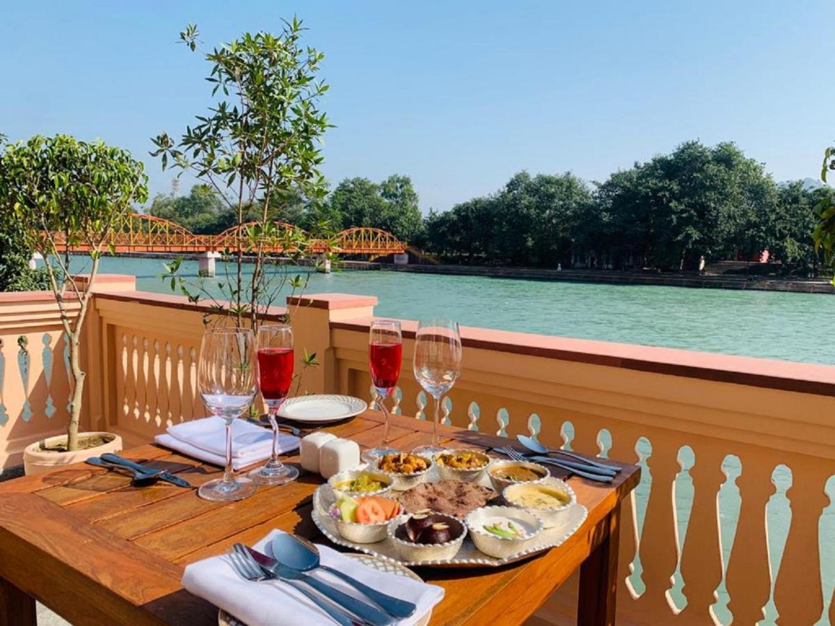 ホテル Pilibhit House, Haridwar - Ihcl Seleqtions エクステリア 写真